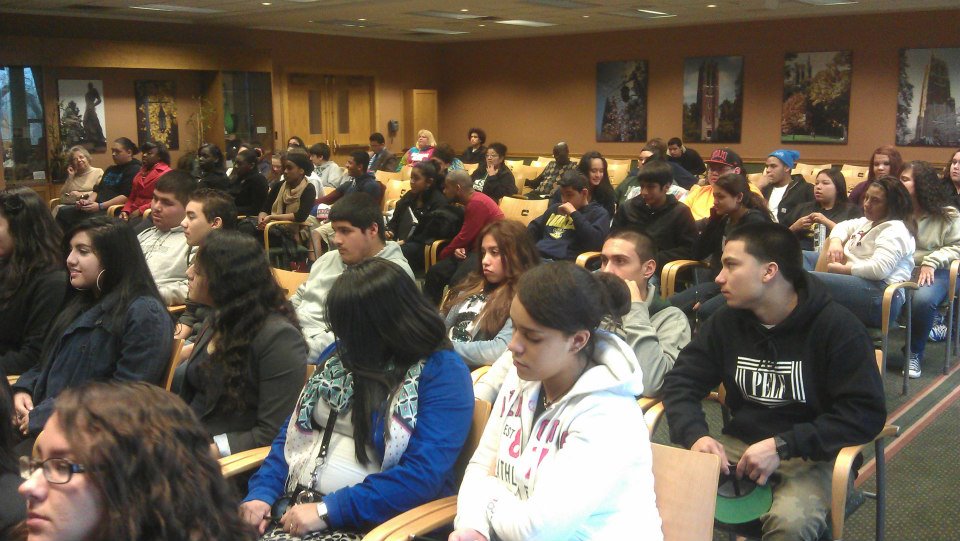 Latinos2College Day 2012