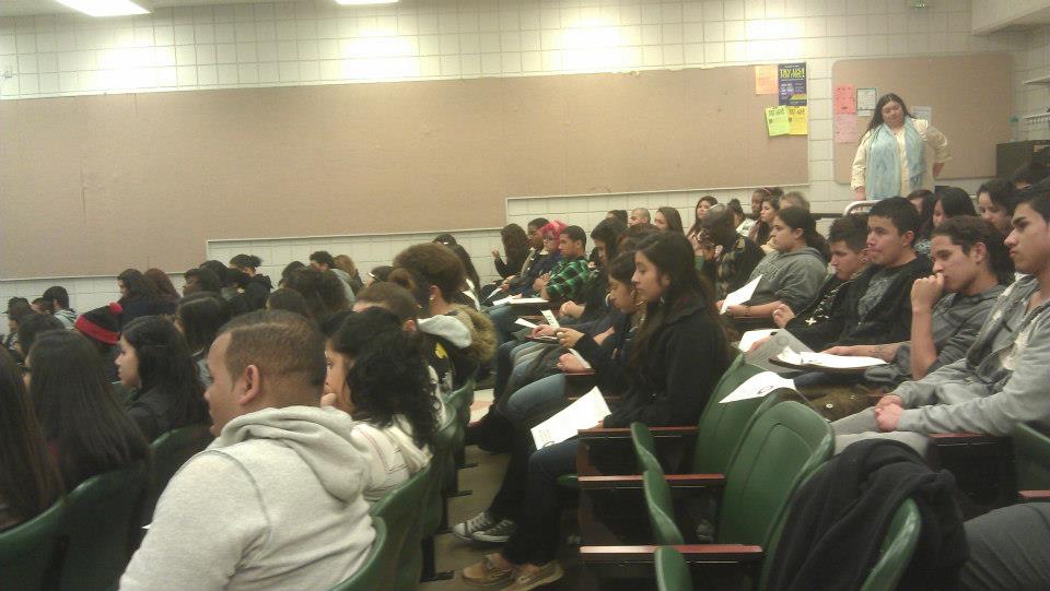 Latinos2College Day 2012