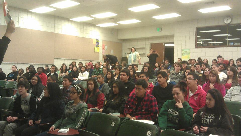 Latinos2College Day 2012