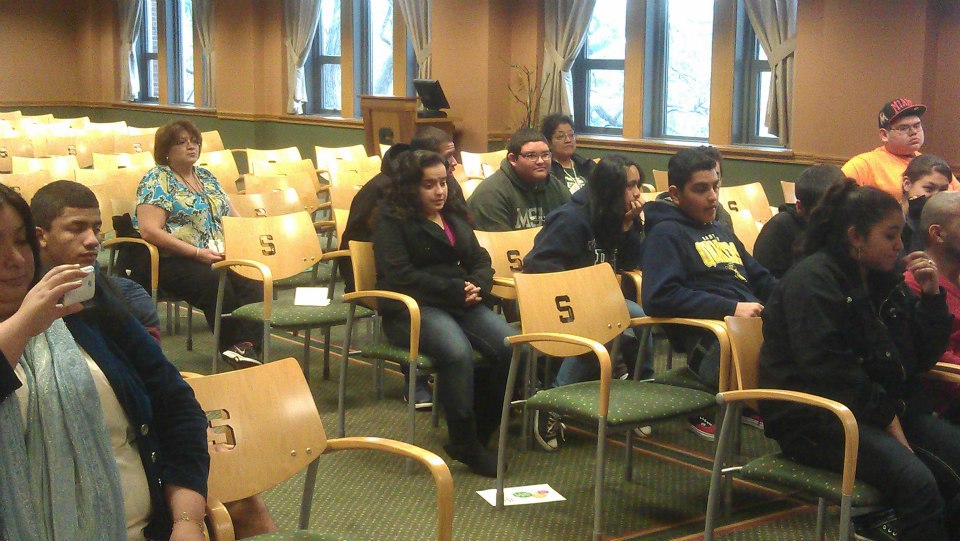 Latinos2College Day 2012