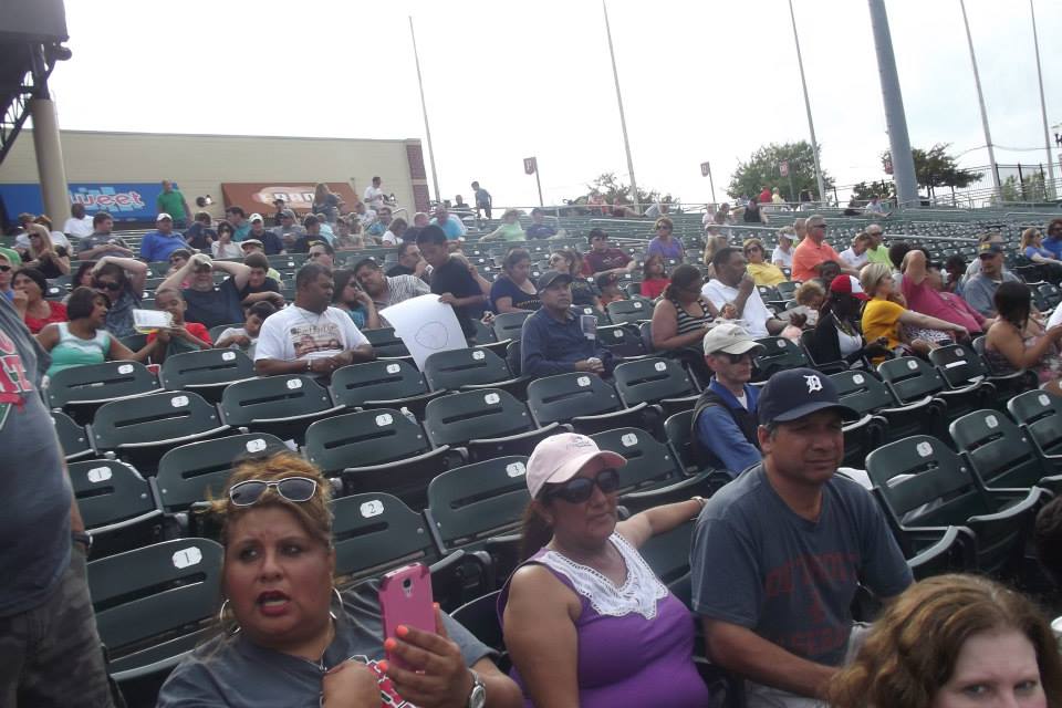 Cafecito Caliente Presents Latino Night with the Lugnuts 2014