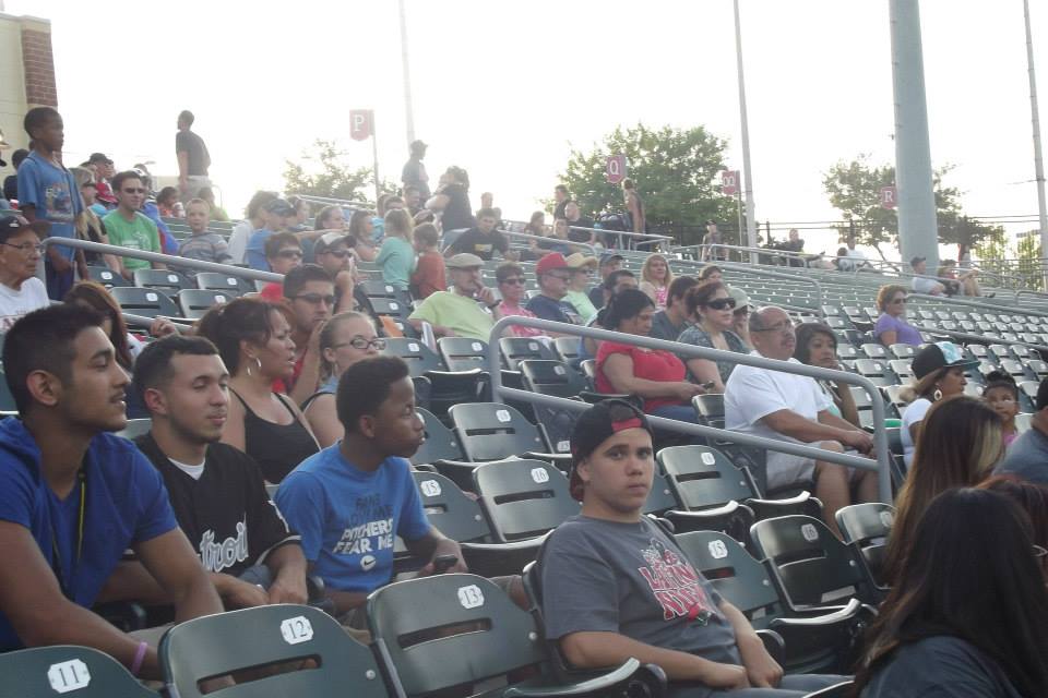 Cafecito Caliente Presents Latino Night with the Lugnuts 2014