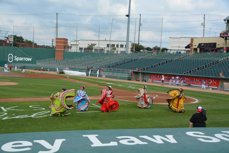 Cafecito Caliente Presents Latino Night with the Lugnuts 2014