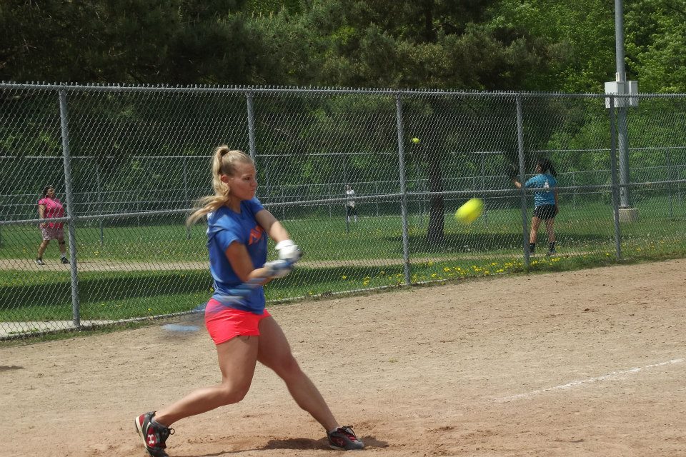 Latin American Coed Softball League Underway: 3 Tied For 1st